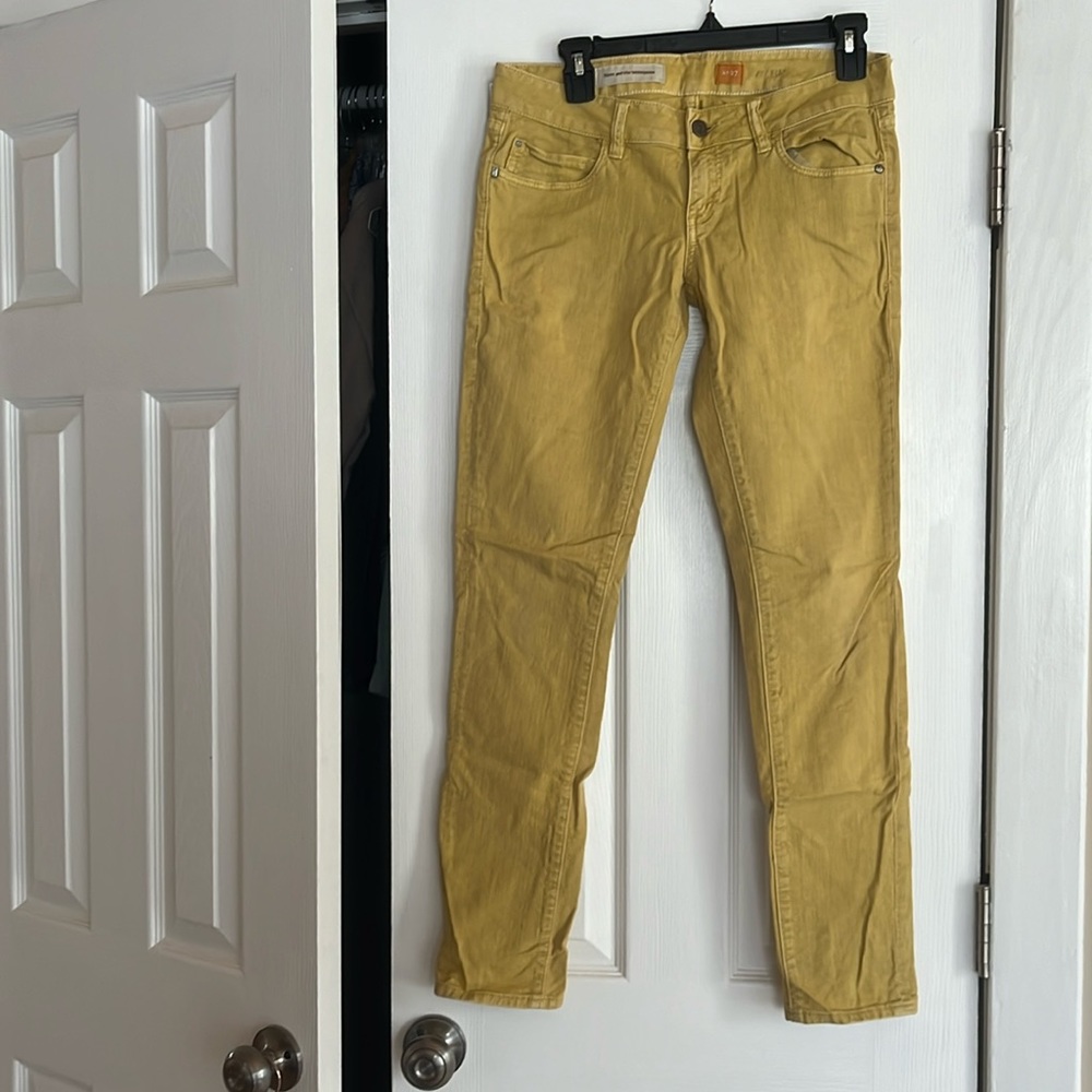 Pilcro Anthropologie yellow jeans 27